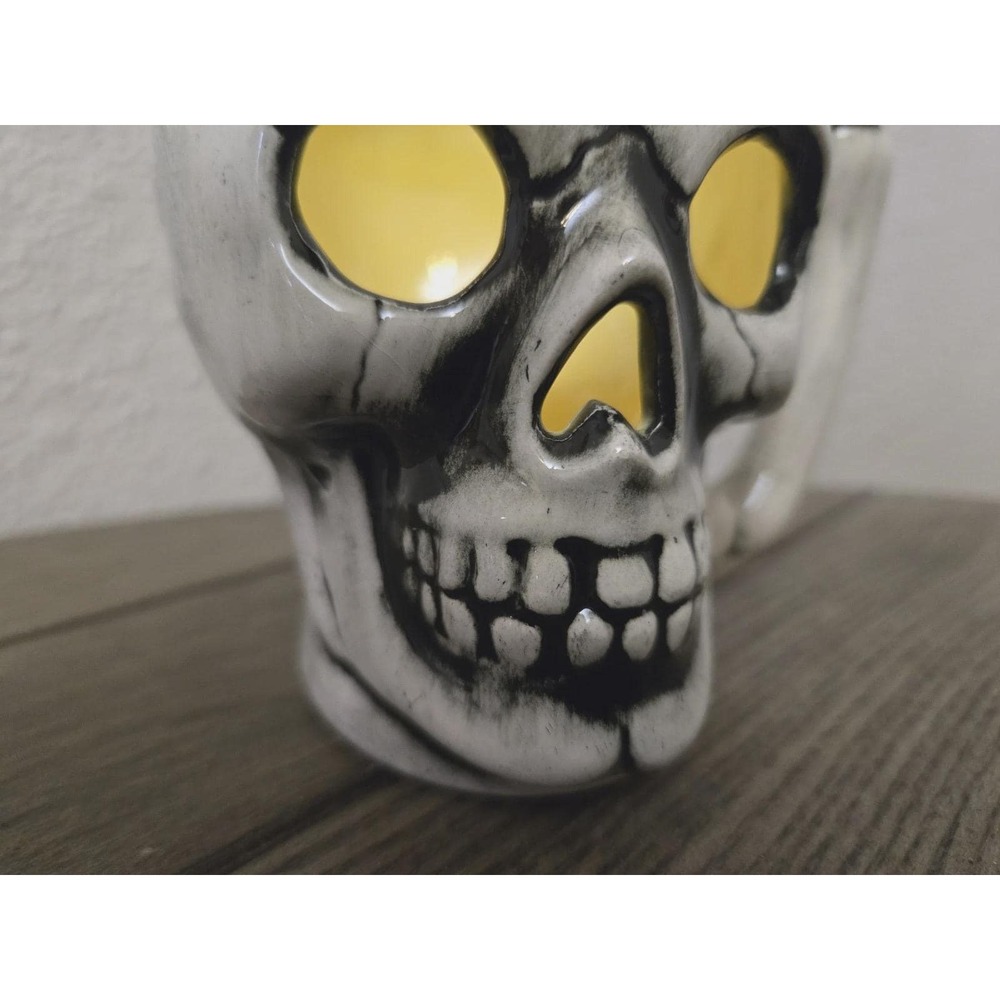 Vintage Handthrown Ceramic Skull Mug Votive Candle Holder Spooky Halloween Decor - Picture 8 of 13